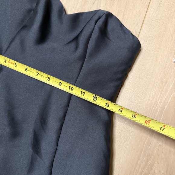 Hutch NWT Anthropologie Slim Bow-Back Mini Black Strapless Slit Dress Sz 4 *READ - Picture 9 of 13